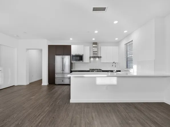 1850 El Camino Real, Santa Clara, CA 95050