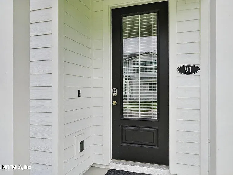 91 Cordelle St — Photo 4