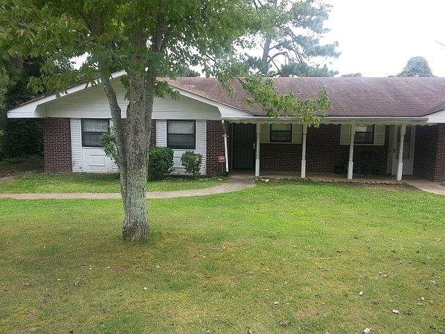 1st image of 3984 Arbor Place Ln