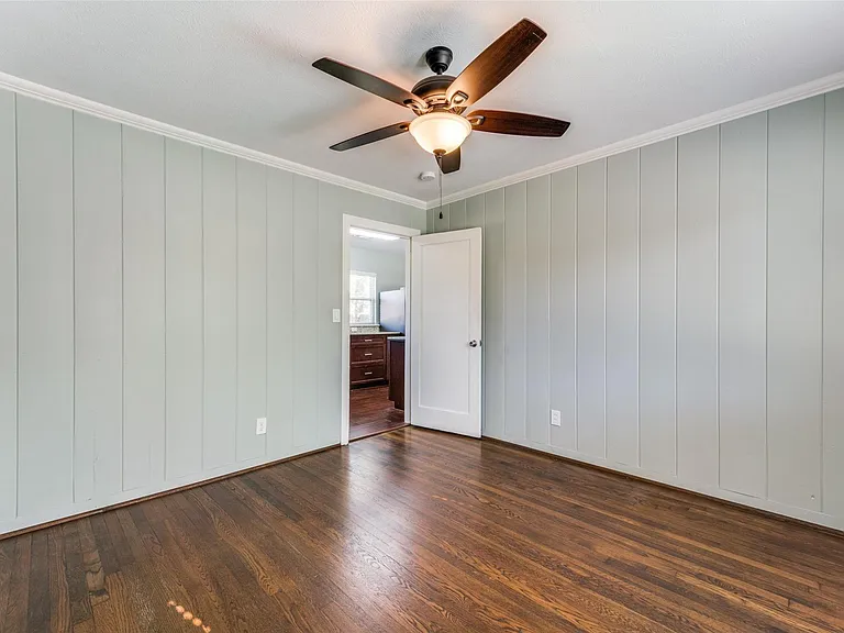4502 Brookwoods Dr — Photo 9