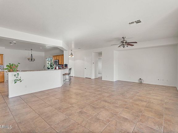 4th image of 21279 E TWIN ACRES Drive