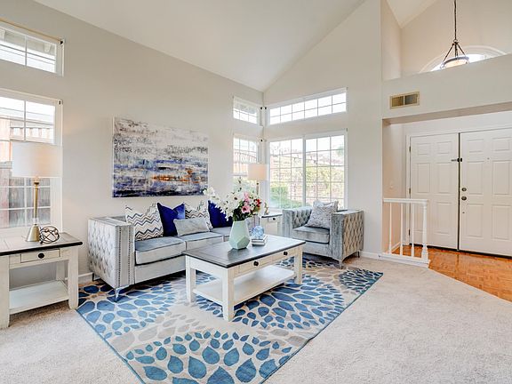 4th image of 7786 Squirrel Creek Cir