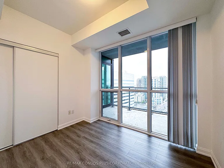 9 Bogert Ave #1602 — Photo 15
