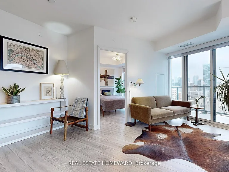 159 Wellesley St E #1809 — Photo 6
