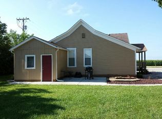 2275 State Highway 16, Shelbyville, IL 62565
