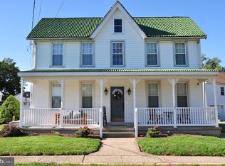 14 Old Hamburg Rd, Bear, DE 19701