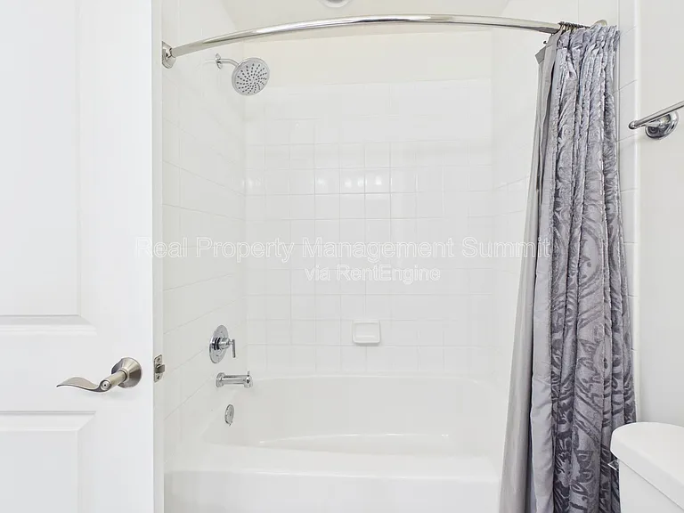 1241 Old Trail Dr — Photo 6