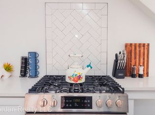 176 Wentworth St APT E, Charleston, SC 29401