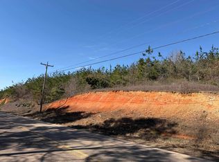 1 Pyburn Dr, Savannah, TN 38372