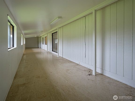 3rd image of 482 Park Road