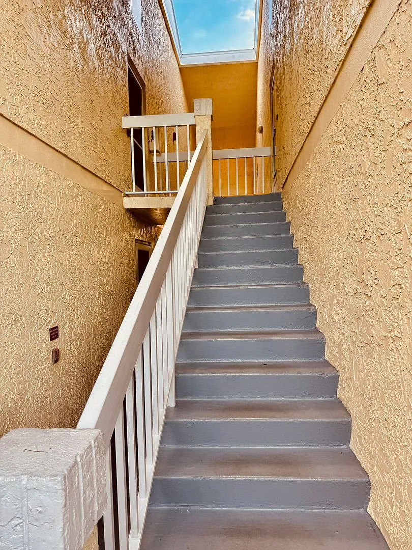 2br/2ba Condo In Palm Bay — Photo 3