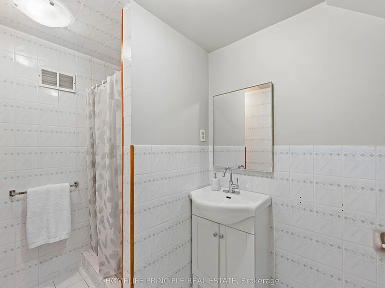 69 Wintergreen Rd #BASEMENT — Photo 13