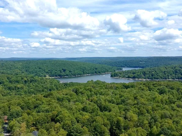 0 Raccoon Cir, Lake Ariel, PA 18436