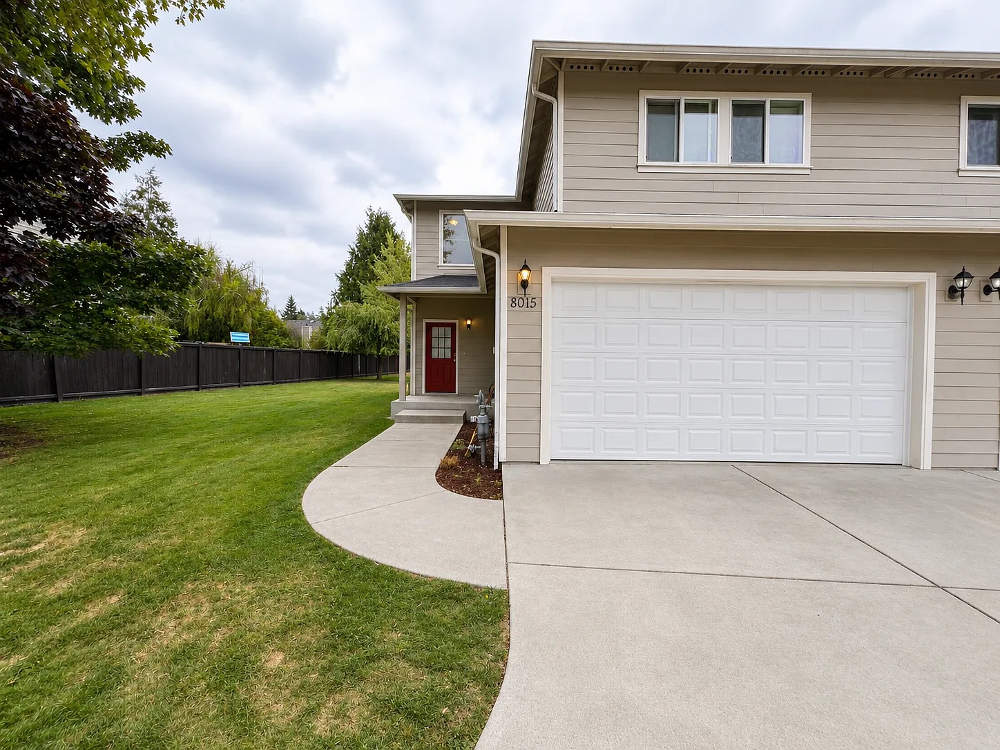 Spacious University Place Home Near Chambers Bay | 2-Car Garage & Lawn Care Included — Photo 1