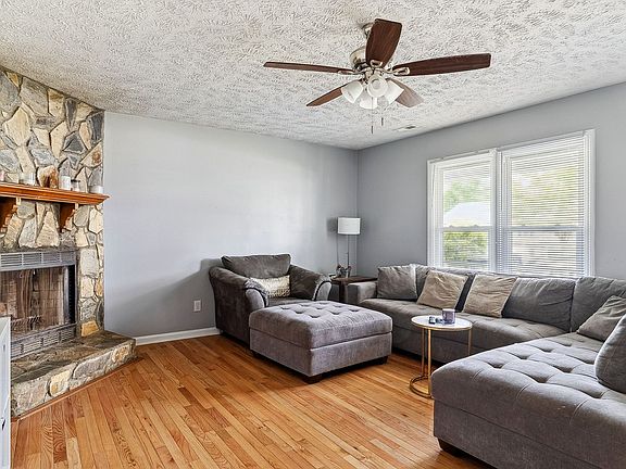 4th image of 5017 Tangerine Dr