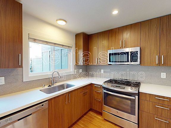 2nd image of 1441 Casa Buena Dr #304