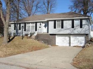 508 Concord St, Belton, MO 64012