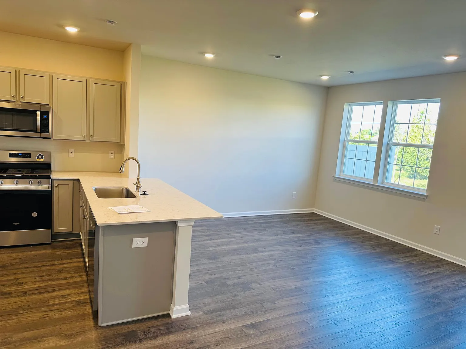 10 Nelsons Way — Photo 4