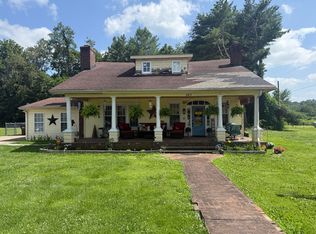 205 Stanford St, Crab Orchard, KY 40419