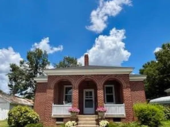 403 Hunter St, Greenwood, SC 29646