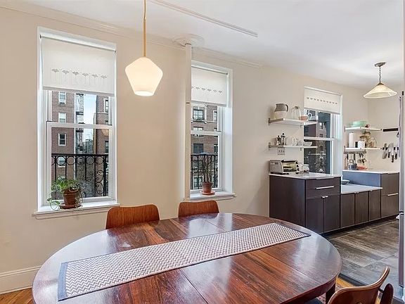 2nd image of 280 Saint Johns Pl APT 3-A