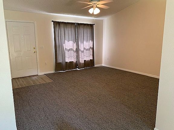 2nd image of 715 Chestnut Ave