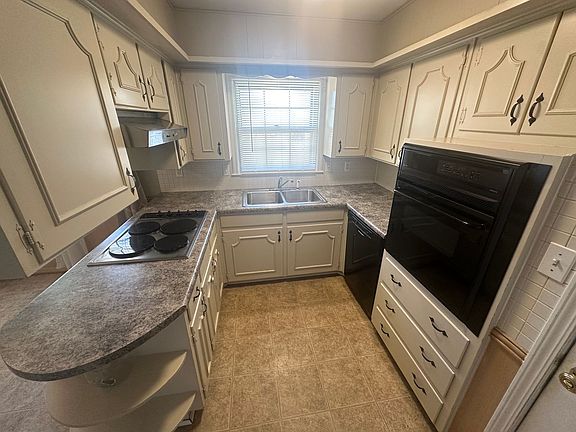 3rd image of 11340 Minor Dr #11340