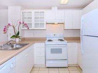 Clearwater Apartments - Star Apartments, Seattle, WA 98122