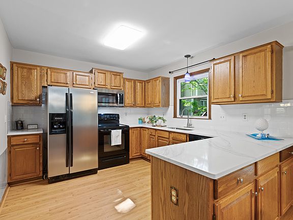 5th image of 103 Ripley Ct
