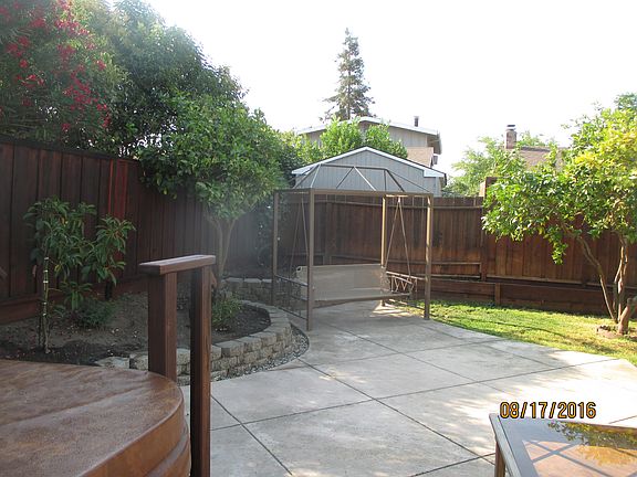 2nd image of 466 Leona Dr