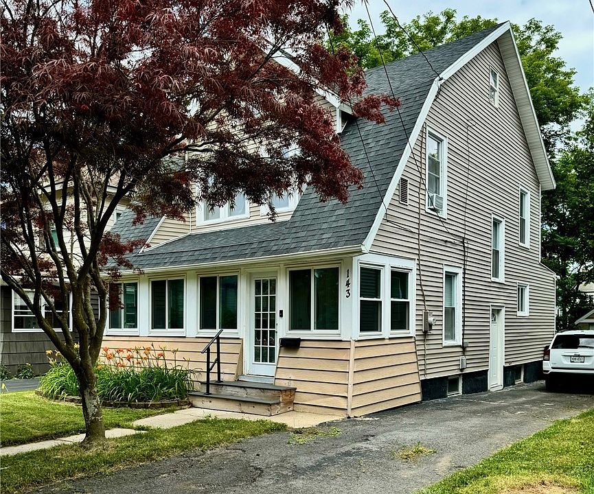 1st image of 143 Hastings Pl