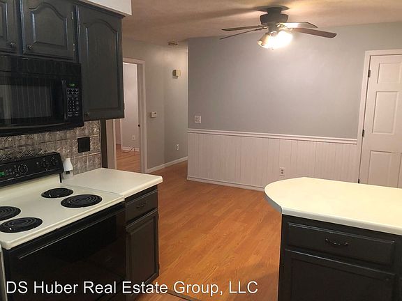 4th image of 6520 Victoria Shore Dr