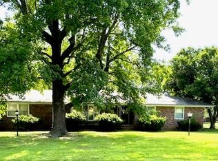 508 Garfield St, Greenfield, MO 65661