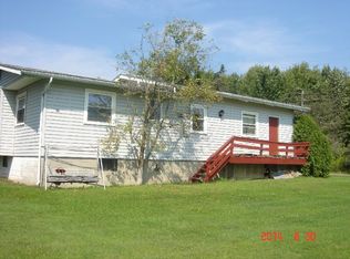 882 Long Shadow Ln, Roaming Shores, OH 44085