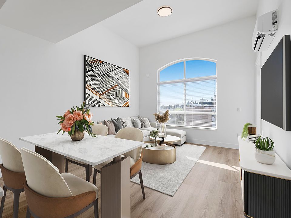 1st image of 2180 Kelly Ave #1613