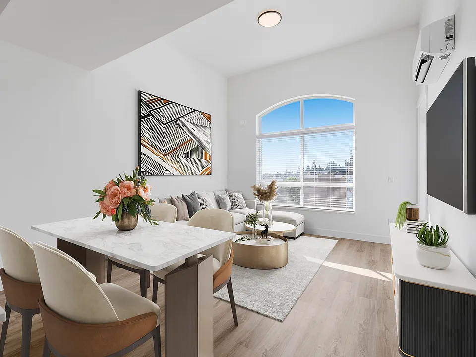 2180 Kelly Ave #1613