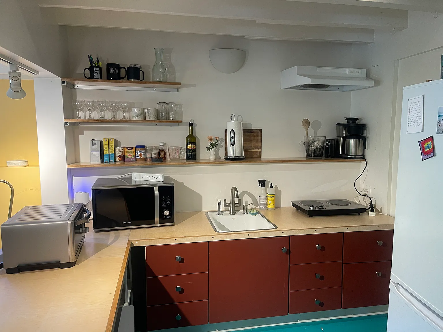 Studio, 1200 sqft, $2,300 — Photo 2