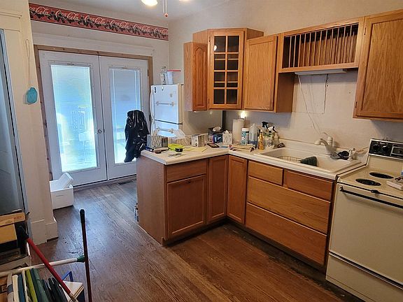 5th image of 510 N Cedar St