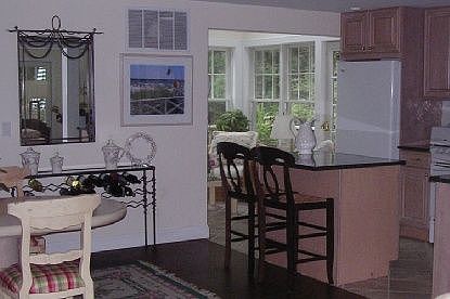 5th image of 11 Villa Ave