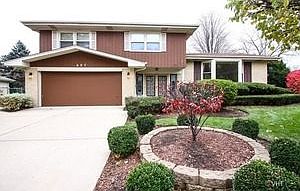 5th image of 607 E Thorntree Ter