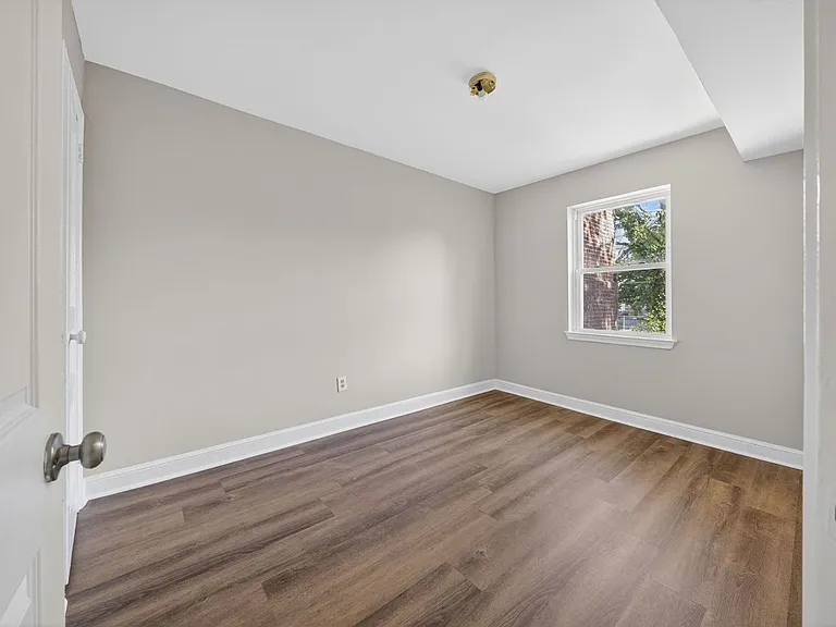 1714 Gales St NE — Photo 13
