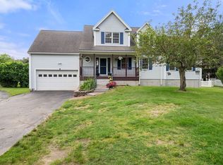 8 Evans Rd, Milford, MA 01757