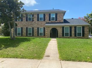 2422 Country Place Dr, Richmond, TX 77406