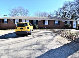 132 A St APT B, Clarksville, TN 37042