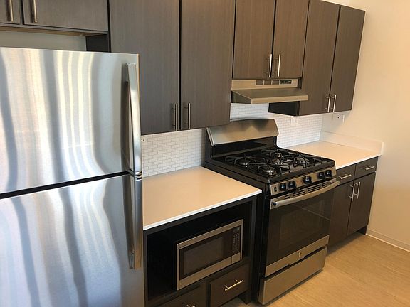 2nd image of 233 W Huron St #212