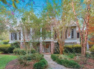 215 Shadow Ln, Mandeville, LA 70471