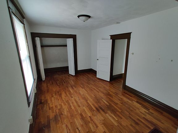 2nd image of 300 S Pennsylvania Ave APT 2
