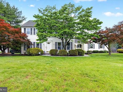 9 Paddock Dr, Lawrence Township, NJ, 08648