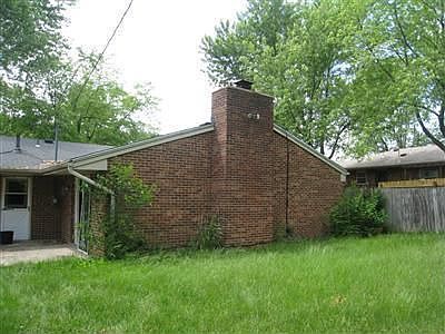 3rd image of 792 Cransberry Dr