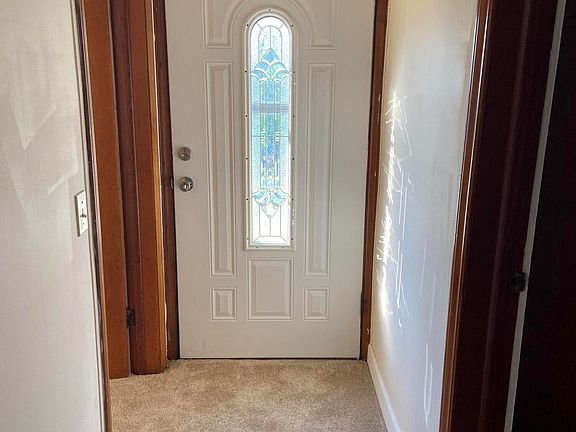 4th image of 226 Rockford Walker Ct